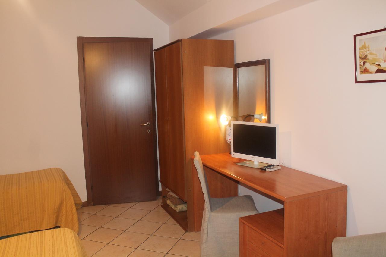 Hotel Catalani E Madrid Milano Eksteriør billede