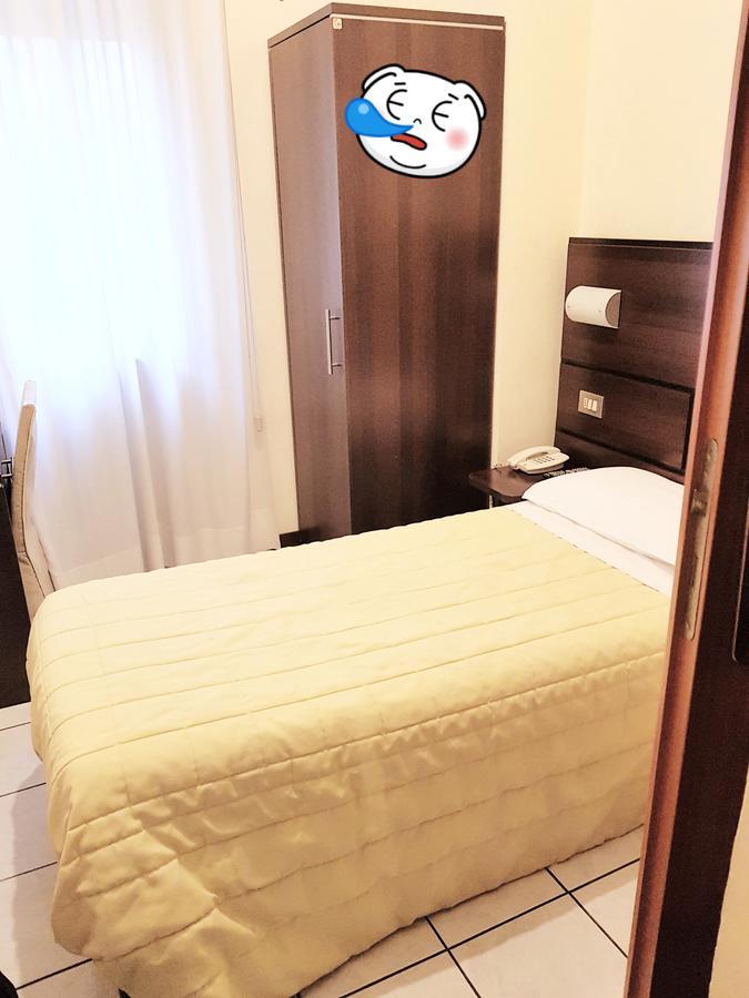 Hotel Catalani E Madrid Milano Eksteriør billede