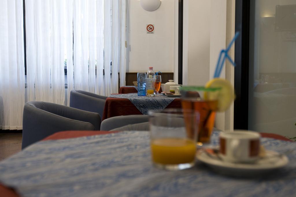 Hotel Catalani E Madrid Milano Eksteriør billede