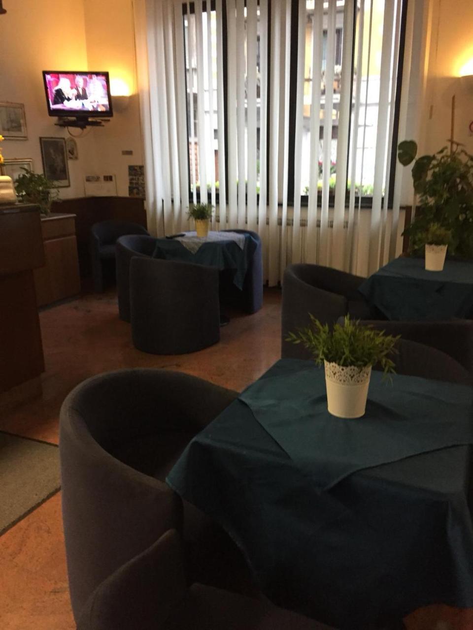 Hotel Catalani E Madrid Milano Eksteriør billede