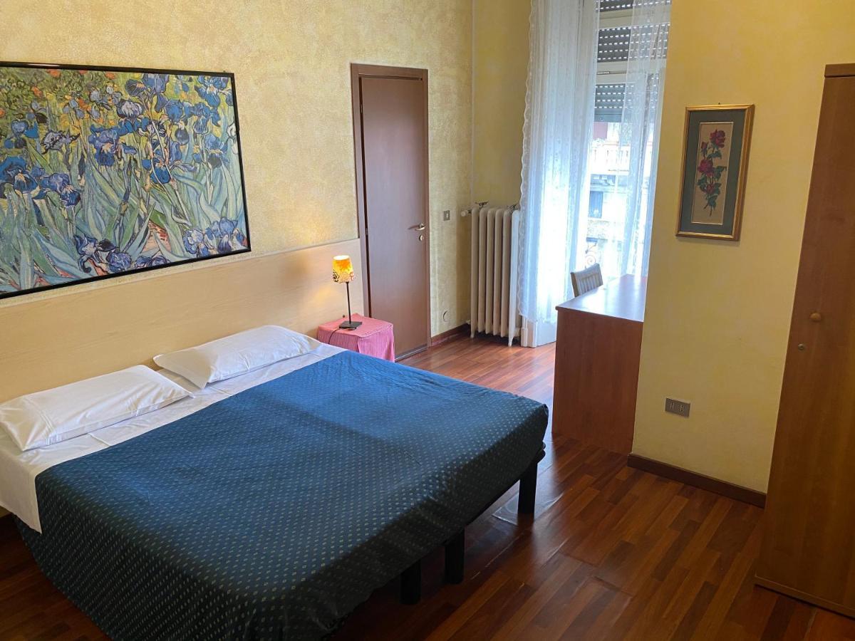 Hotel Catalani E Madrid Milano Eksteriør billede
